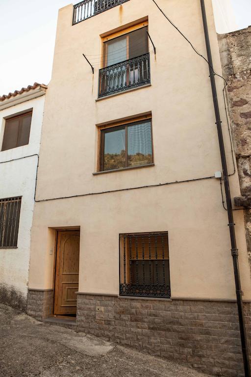 Casa Rural Magnanimvs فيلافاميس الغرفة الصورة